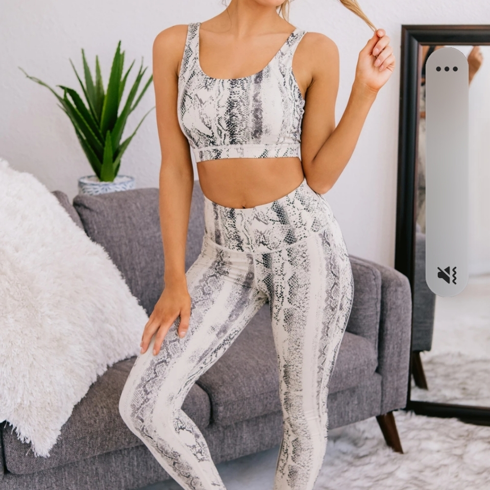 Nana macs sweat it out 2 piece set M NWOT